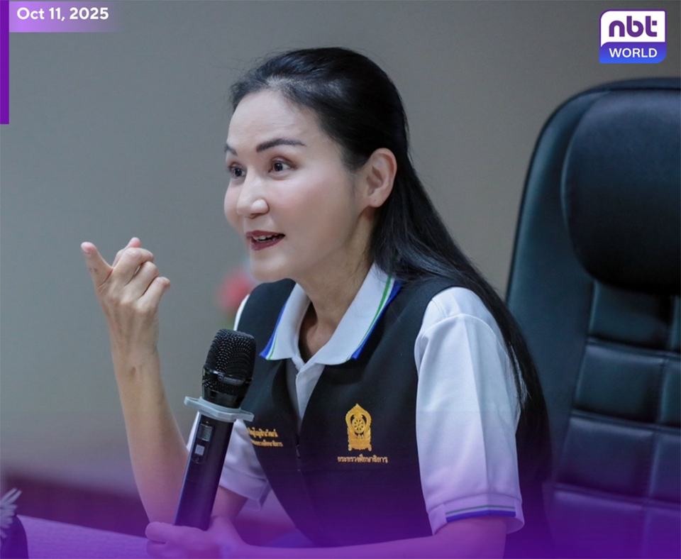 Министр образования посещает Мэ Сот, чтобы поддержать высокогорные школы и оказать помощь учителям