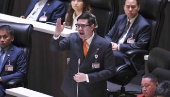 МП сталкивается с иском о клевете на сумму 100 миллионов бат