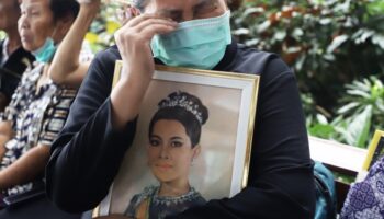 Объявлены национальные дни траура