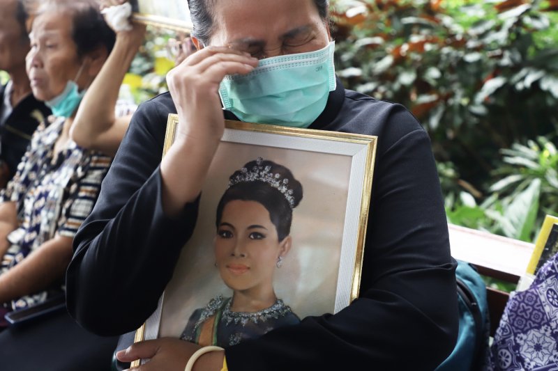 Объявлены национальные дни траура