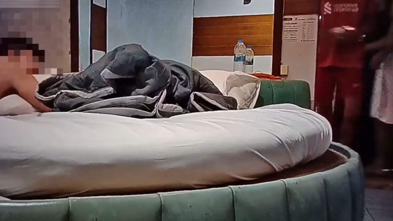 Поддельного врача арестовали за поставку кристального мета клиентам ЛГБТК в Бангкоке