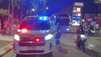 Подросток из Паттайи тяжело пострадал после взрыва петарды на пляже