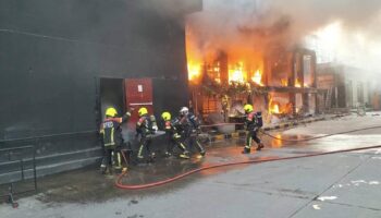 Пожар вспыхнул на Route66 Bangkok в RCA, потушен в течение 30 минут