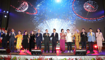 Тайвань представляет видение "Острова ИИ" на 114-м праздновании Национального дня в Бангкоке