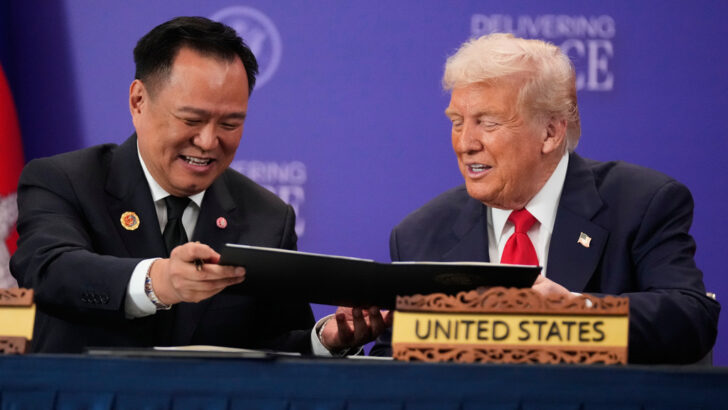 Тайская оппозиция критикует Анутина за неанонсированное соглашение о редкоземельных элементах с Трампом