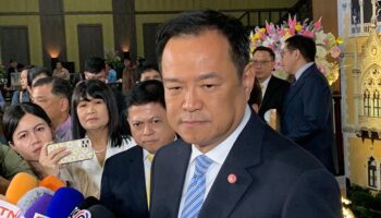 Тайский премьер-министр проводит красную линию на границе по мере роста напряженности с Камбоджей (видео)