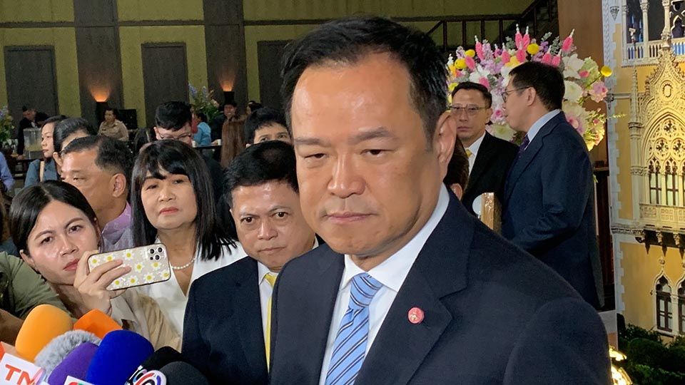 Тайский премьер-министр проводит красную линию на границе по мере роста напряженности с Камбоджей (видео)