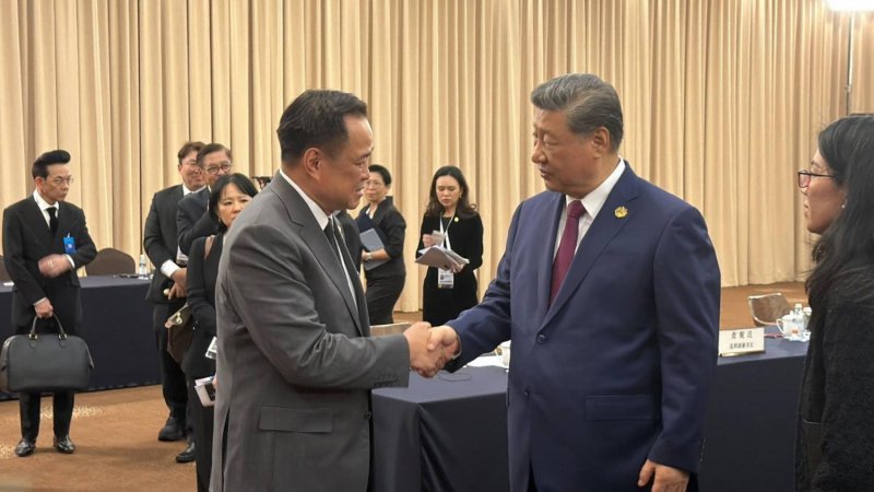 Анутин призывает Си купить тайский рис