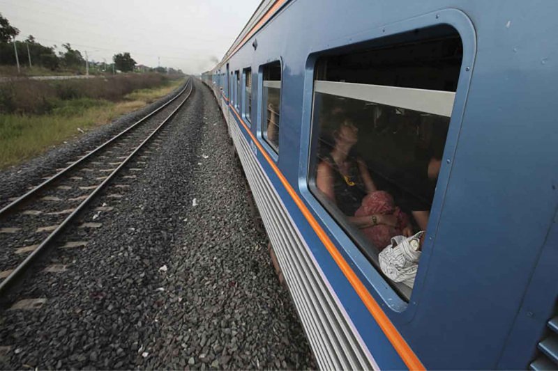 Государственная железная дорога готова продолжить работу по двустороннему пути