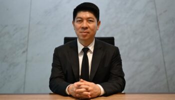 Женщина приговорена к тюремному заключению за аварию с BMW, в которой погибли трое.