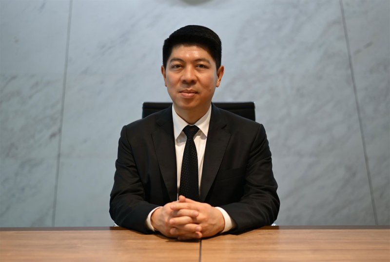 Женщина приговорена к тюремному заключению за аварию с BMW, в которой погибли трое.