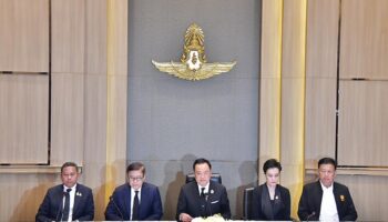 Министр иностранных дел говорит, что саммиты АСЕАН и АТЭС являются сильным дипломатическим успехом для Таиланда.