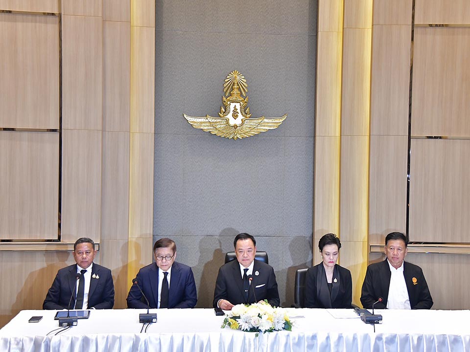 Министр иностранных дел говорит, что саммиты АСЕАН и АТЭС являются сильным дипломатическим успехом для Таиланда.