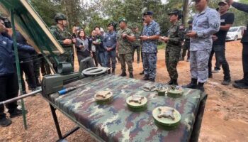 Наблюдатели ASEAN исследуют камбоджийские мины, найденные вдоль тайской границы