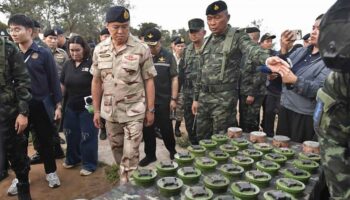 Премьер-министр настороженно относится к повышению тарифов США