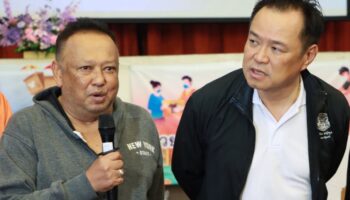 Разъяренные жители Хатъяй требуют отставки мэра