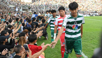 Таиланд находит свою новую футбольную мечту в Mon Thong Wittaya