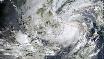 Тайфун Калмаеги обрушился на Вьетнам, принес сильные дожди в 57 провинций Таиланда до 9 ноября