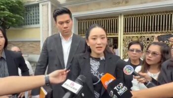 Таксин испытывает психическое напряжение на фоне судебных разбирательств, говорит дочь после визита в тюрьму