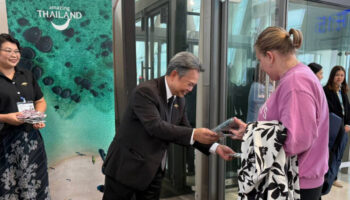 Центр Авиации приветствует свой первый рейс Ташкент–Пхукет тёплым тайским приёмом