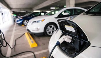 Автомобильный сектор Таиланда на распутье: переход на электромобили приносит как обещание, так и боль