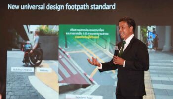 Бангкокцы высоко оценивают губернатора Чадчата: опрос