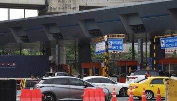 Бесплатные платные сборы на трех маршрутах в среду