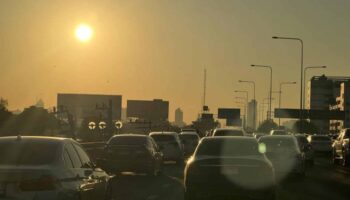 В Бангкоке и соседних провинциях сохраняется смог красного уровня.