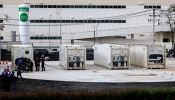 Власти настаивают, что число жертв наводнения не превысит 1,000