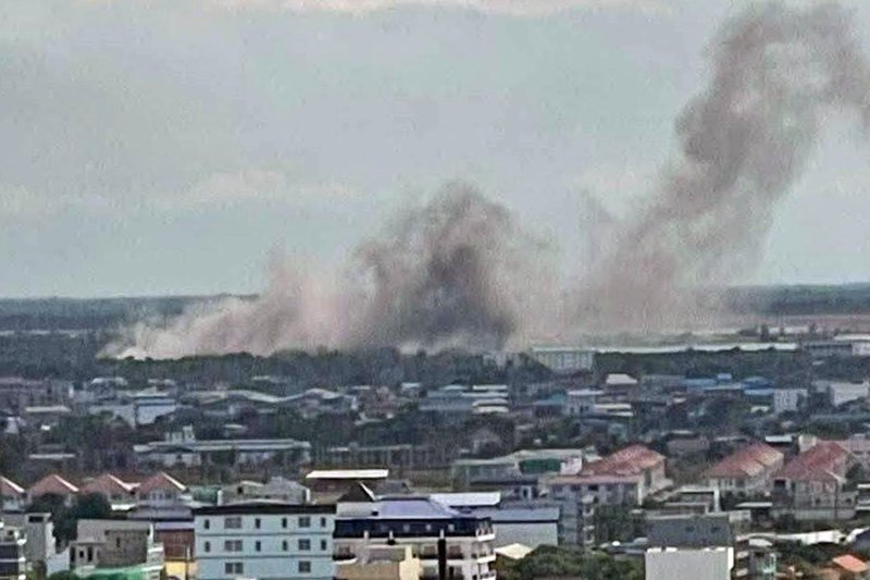 Военно-воздушные силы наносят удар по Пойпету