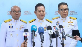 Выборная комиссия Таиланда назначает 8 февраля на всеобщие выборы после росписи Палаты представителей