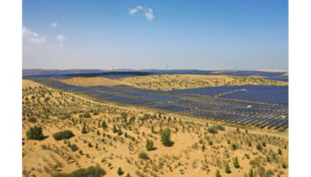 Глобальные инвестиции в электросети достигли рекорда в 359 миллиардов долларов, что почти вдвое ниже цели по ограничению потепления до 1,5°C