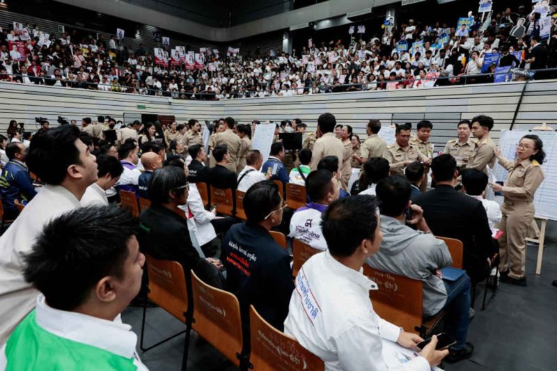 Избиратели Бангкока по-прежнему трудны для понимания