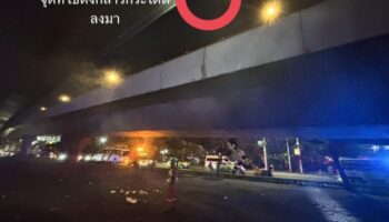 Иностранный мужчина получил травму после того, как прыгнул с автострады Бангкока