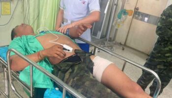 Камбоджийские атаки ранят тайских солдат, вызывают эвакуацию на границе