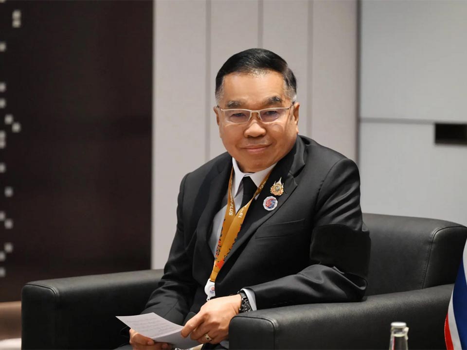 Министр обороны призывает к единому информированию в пресс-центре на границе Таиланда и Камбоджи