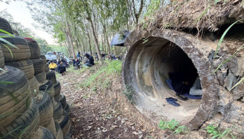 Морские пехотинцы начинают наступление, чтобы вернуть оккупированную тайскую территорию в Трат