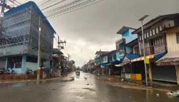 Пострадавшие от наводнения в Сонгкхле получат по 9,000 бат через упрощенный процесс помощи