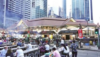 Сингапурская индустрия общественного питания: Стратегическая возможность для иностранных инвесторов в 2026 году