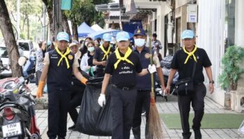 Сонгкла запускает большой день генеральной уборки для ускорения восстановления Хат Яя после наводнения