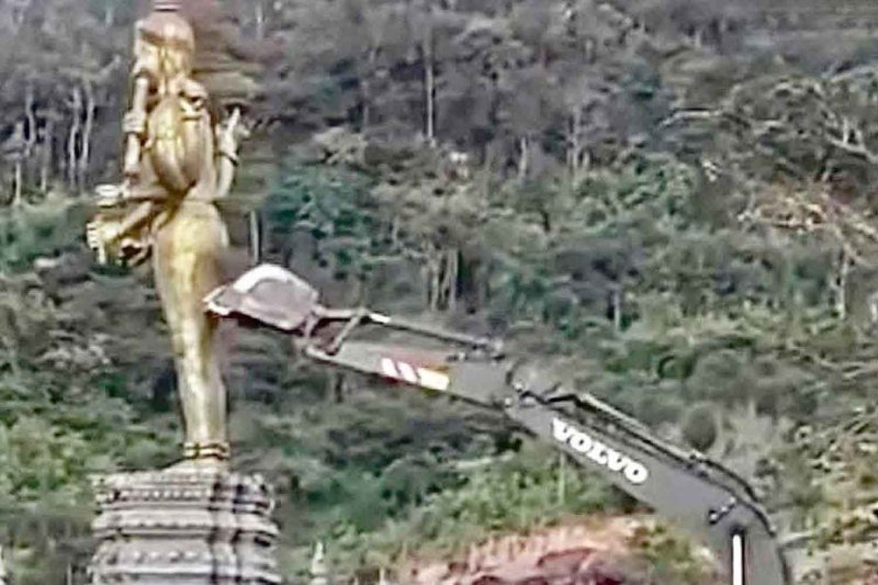 Таиланд сталкивается с последствиями после разрушения статуи