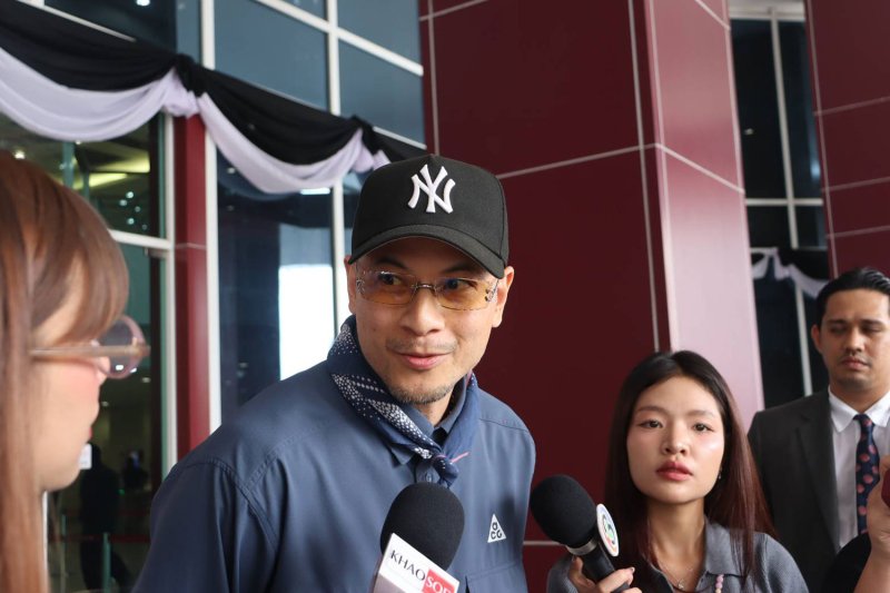 Rapper ‘Way Thaitanium’ признает обвинения в мошенничестве, связанные с актрисой-женой