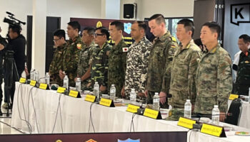 Иностранные военные атташе проинформированы о столкновениях между Таиландом и Камбоджей