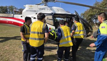 Команда вертолетчиков MNRE получила похвалу за спасение жизней в ходе новогодней медико-авиационной эвакуации на Севере Таиланда