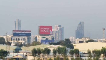 Красные уровни PM2.5 в Бангкоке и 20 провинциях