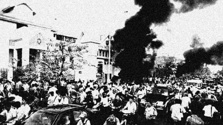 П Phnom Penh 2003: Когда национализм стал насильственным