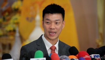 Партия народа испытывает технократический путь