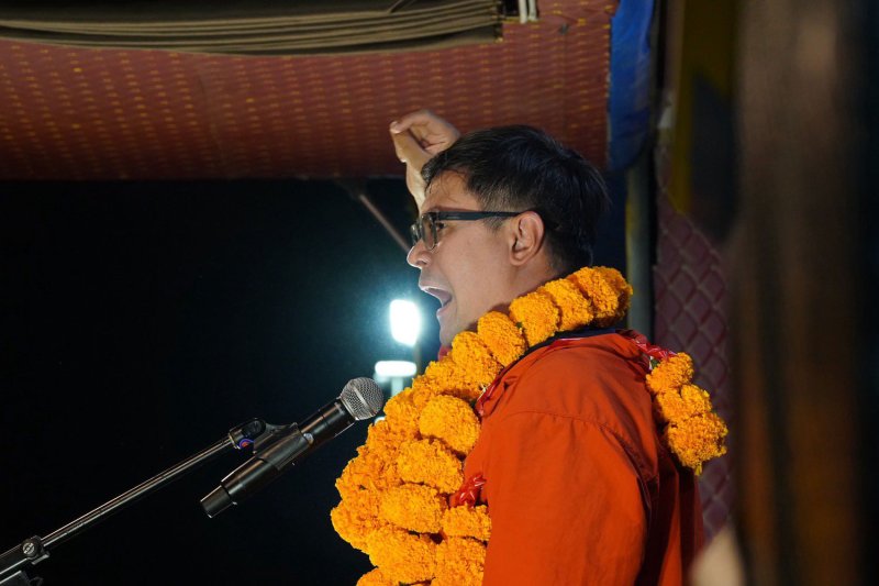 Партия народов: патриотизм «означает не обманывать нацию»