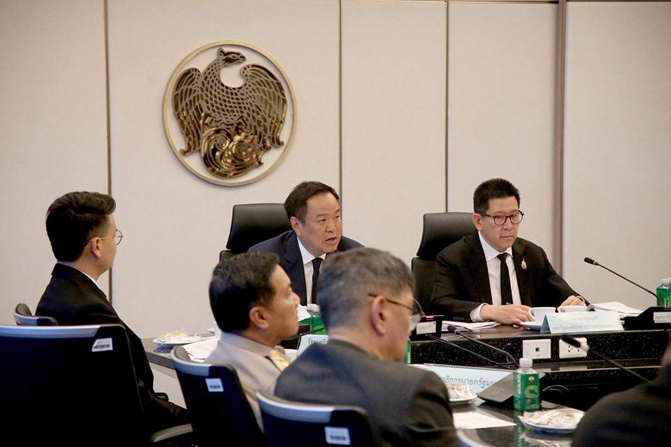 Премьер-министр Тайланда поручил ужесточить контроль за сделками с золотом и цифровыми активами, чтобы закрыть финансовые лазейки.