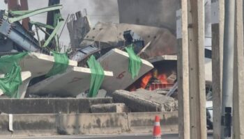 Рама II снова на дороге: Пожар вспыхнул на месте обрушения крана